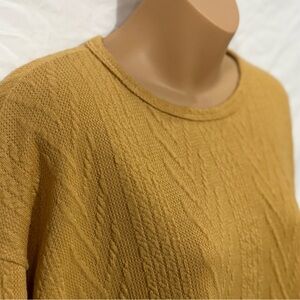 Yellow Crew Neck Sweater with Textured Knit and Cozy Feel
